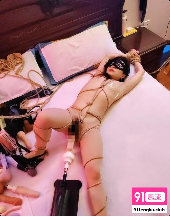 三刷SM女奴安娜